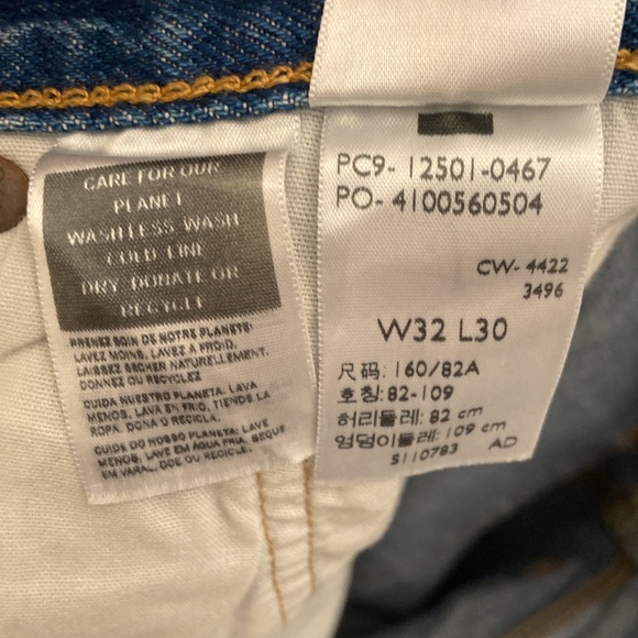 Levi’s 150 Yr. Ann. 501, Heart Patchwork Embroider (2022), 32x30, NWT $149 MSRP - Picture 7 of 13